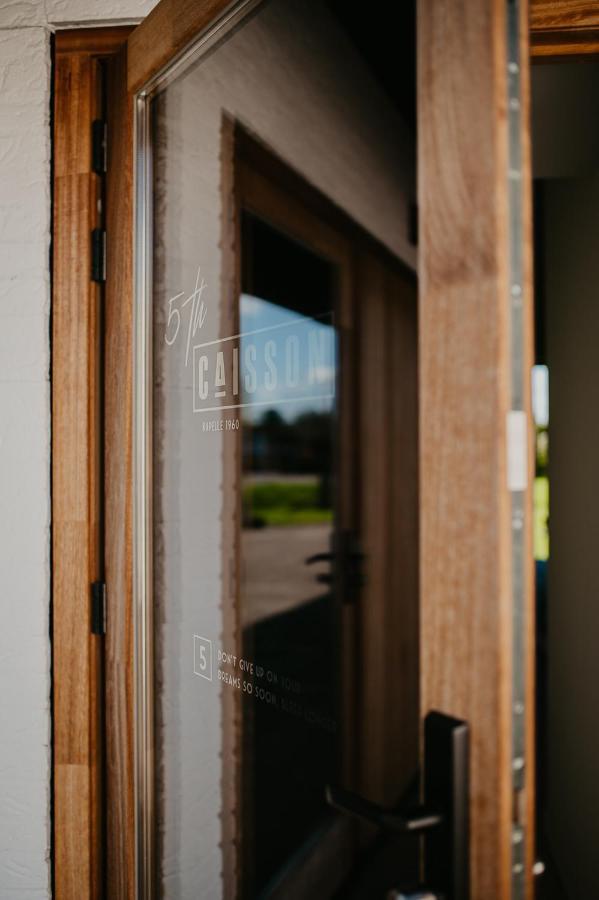 Motel-Restaurant-Grand Cafe De Caisson Kapelle 外观 照片